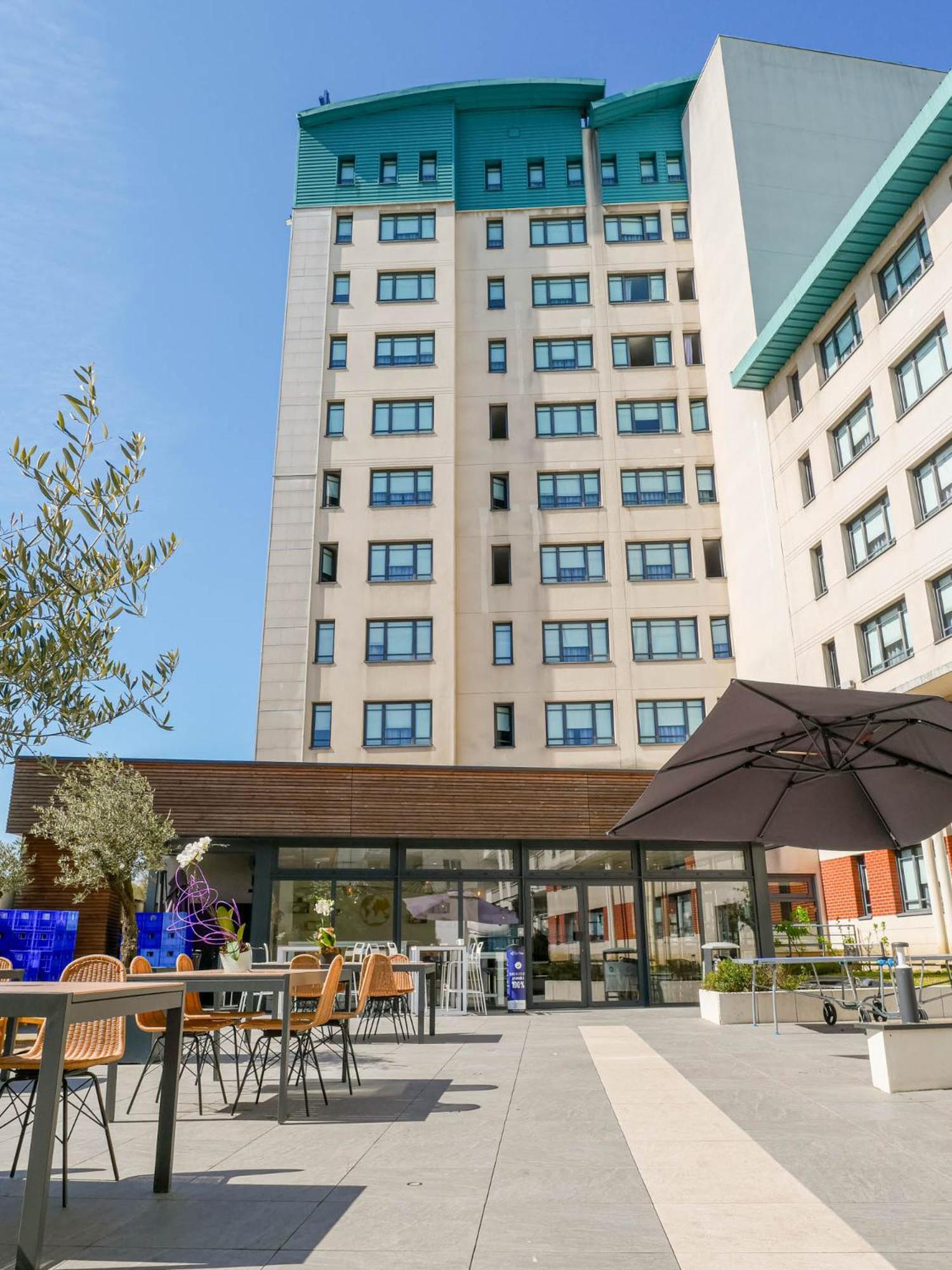 Novotel Montreuil Vincennes Hotel 4*